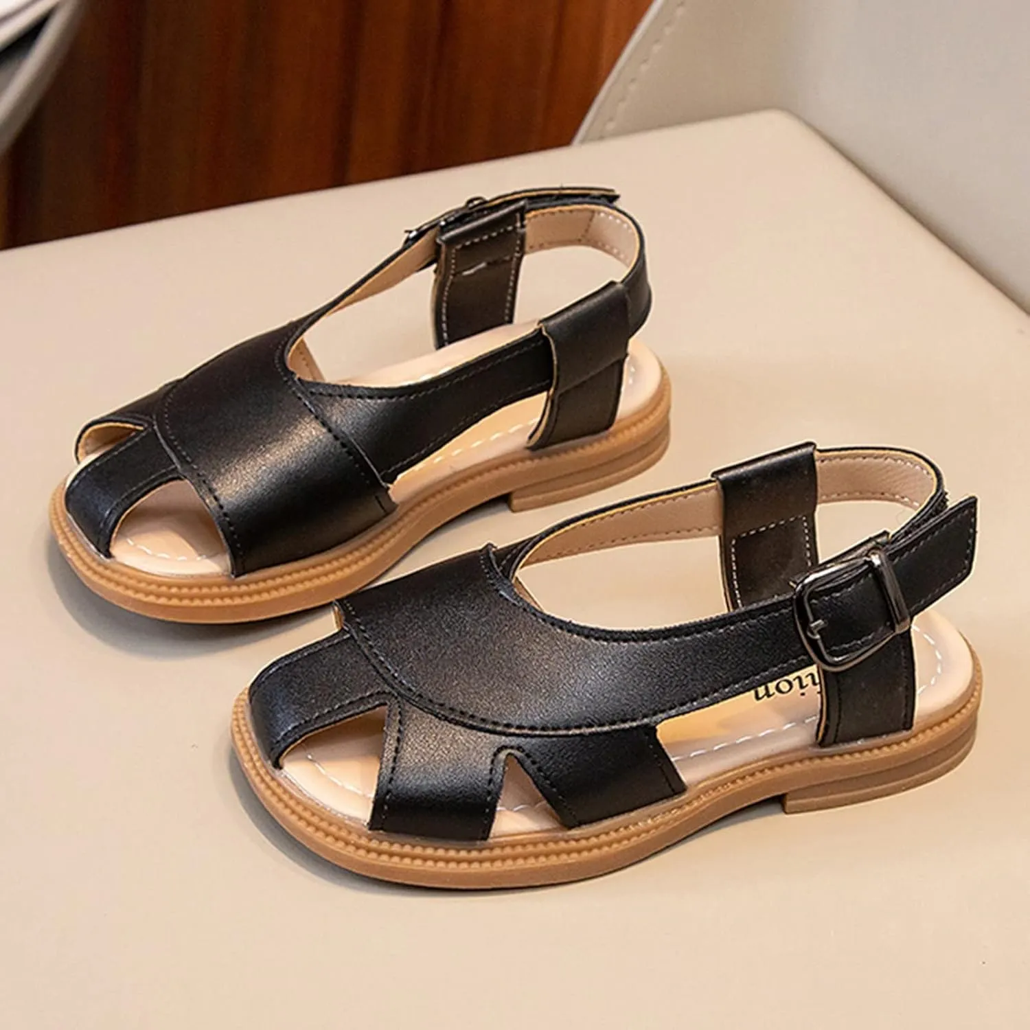 Boys Girls Leather Soft Closed Toe Sandals Lightweight Hollow Outdoor Beach Sport Water Shoes Kids Summer Sandals