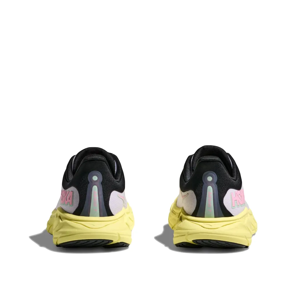 Hoka Women's Arahi 7 Sneaker in Starlight Glow/Yuzu