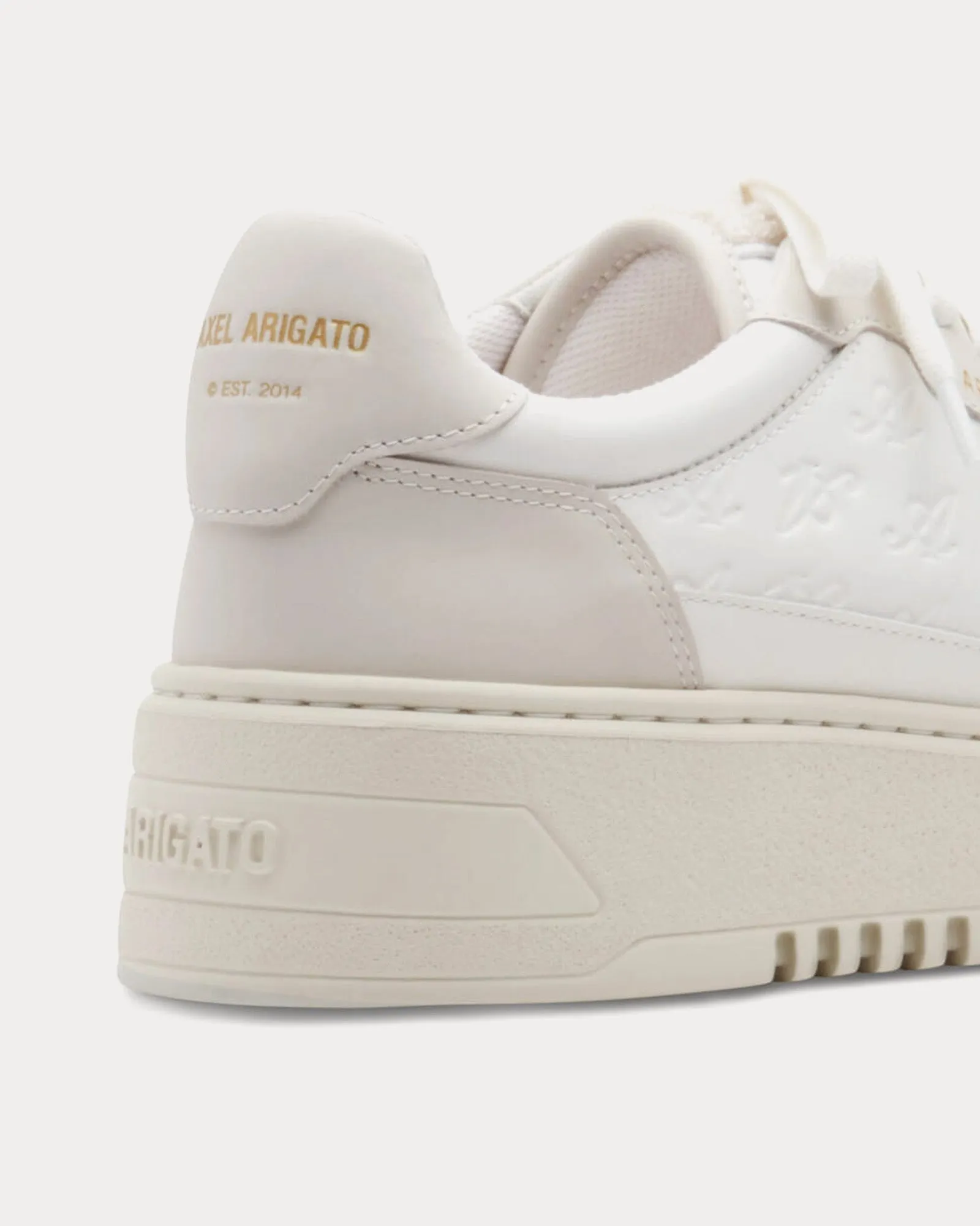 Orbit Neo Off White / Beige Low Top Sneakers