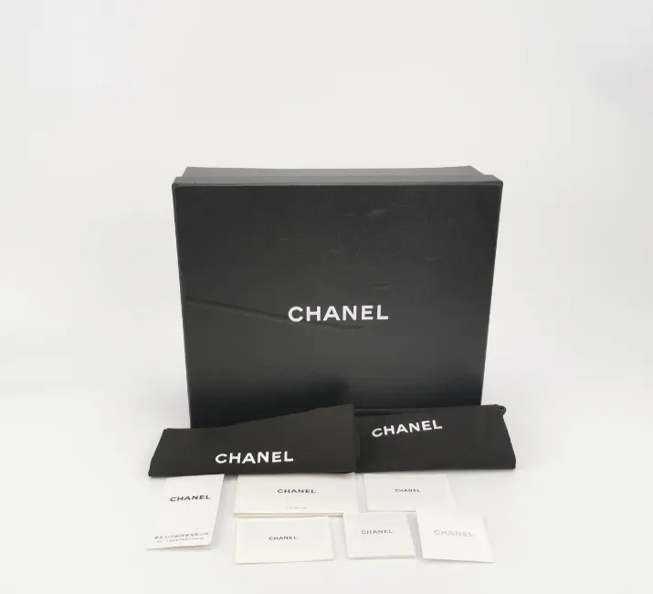 Preloved Chanel flat sandals 37½ SIZE 240530154729052
