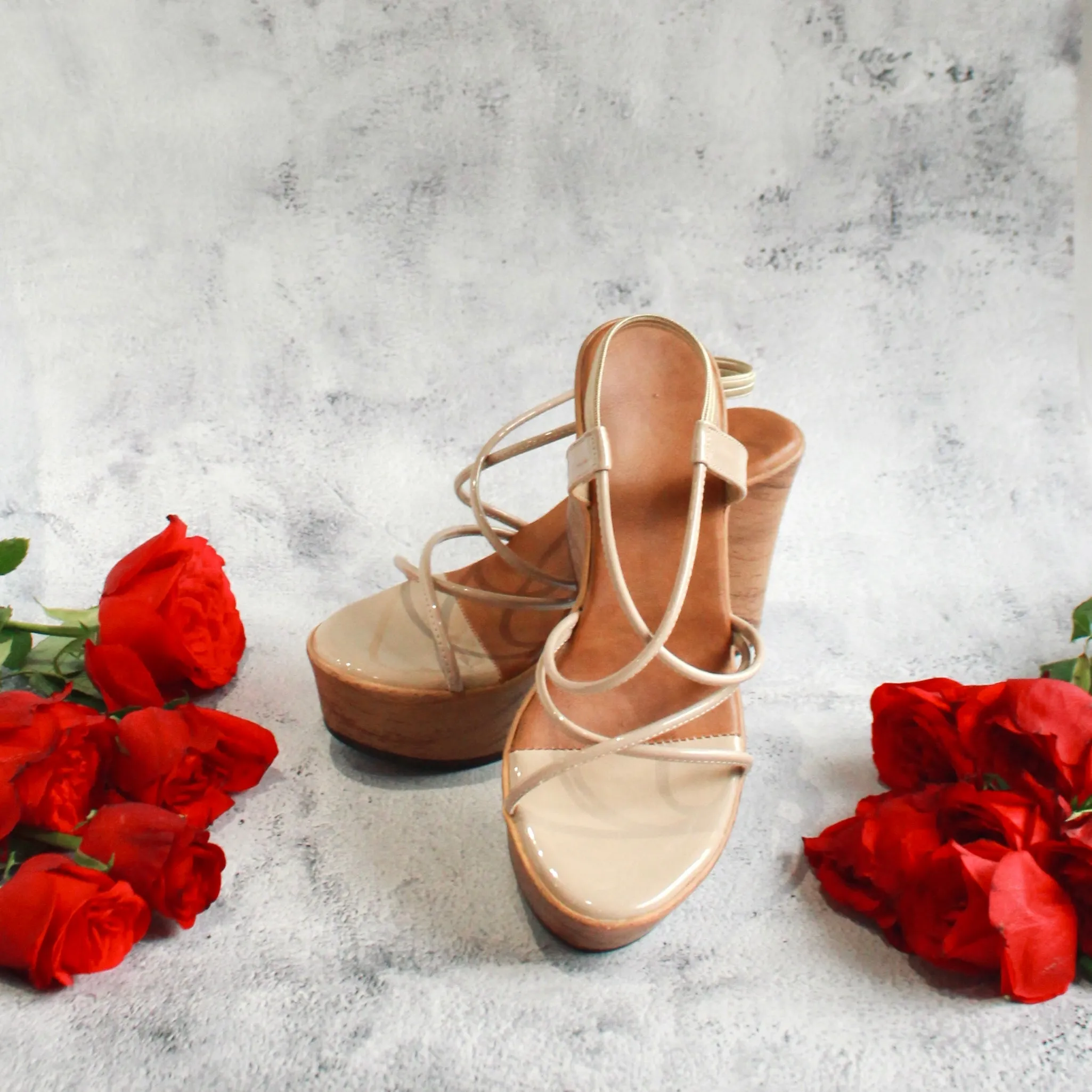 Strappy Wedges - Nude